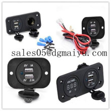 Puerto de alimentación de la motocicleta del coche Cargador adaptador USB dual + Enchufe de encendedor de cigarrillos de 12 V / 24 V + Salida de voltímetro digital para teléfono iPod